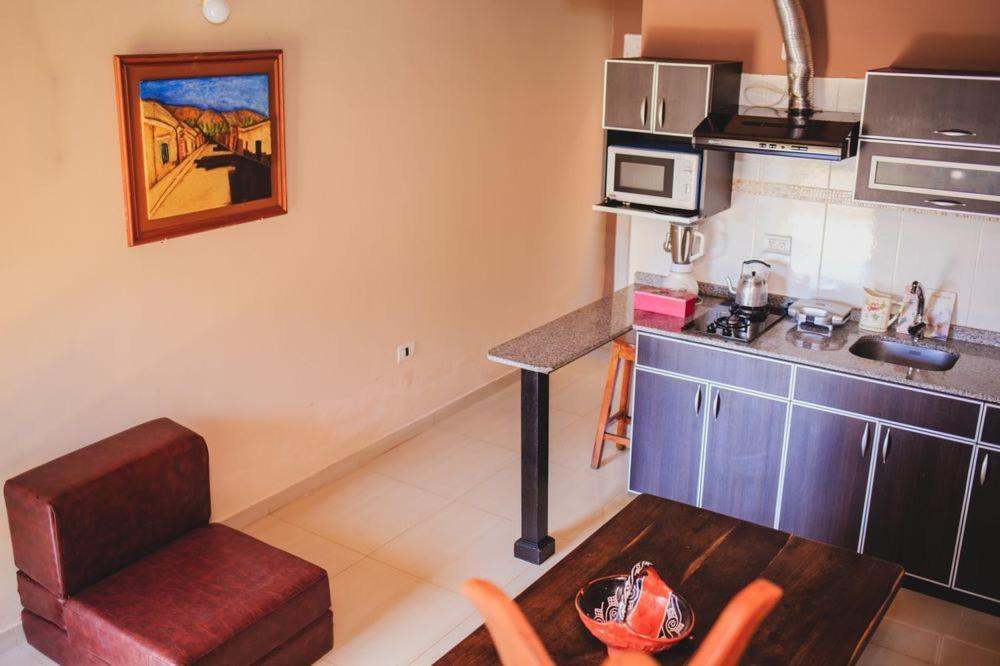 Managua Apart Hotel Пуэрто-Игуасу Экстерьер фото