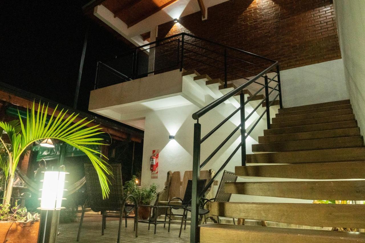 Managua Apart Hotel Пуэрто-Игуасу Экстерьер фото
